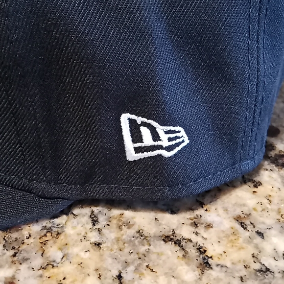 Florida Marlins New Era Cap. Watercolor Floral. New With Tags. 7 1/8. - Picture 6 of 16